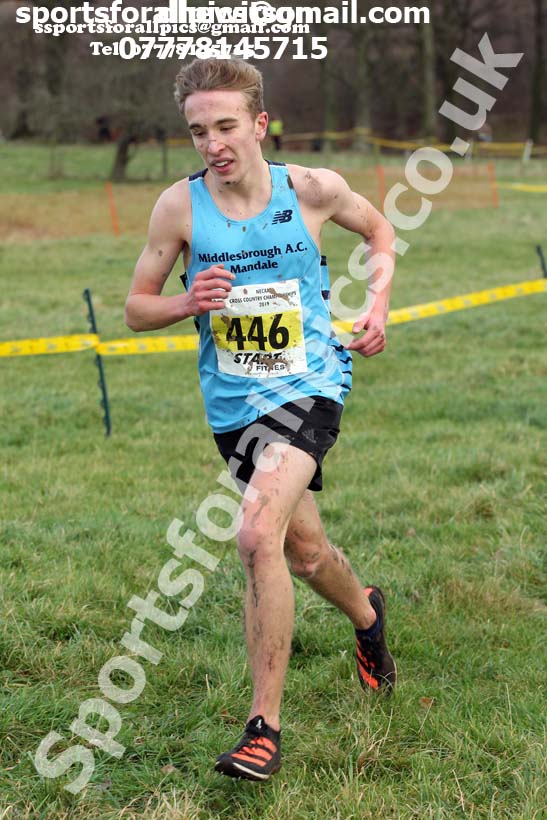 Mens under-17s cross country, 2019 North Eastern Cross Country Champs., Alnwick, Northumberland.  Photo: David T. Hewitson/Sports for All Pics